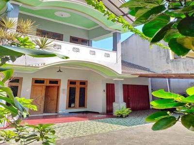 Rumah Mewah Jl Kaliurang Km 8 Dekat Lempongsari, Pogung, UGM, Al-Azhar