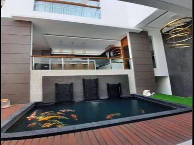 Rumah Mewah Minimalis Furnished di Komplek Singgasana Pradana