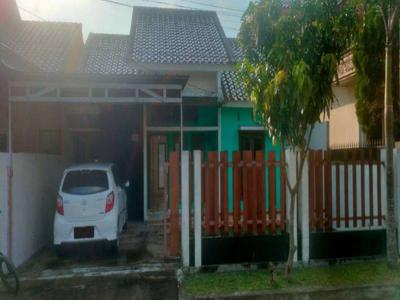 Rumah minimalis 3 KT, siap huni di daerah Alang alang Lebar Palembangp