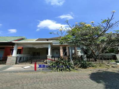 Rumah Permata Jingga Suhat Kota Malang