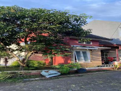 Rumah Pojok Luas 115 m² di Perumahan Karanglo Dekat Exit Tol