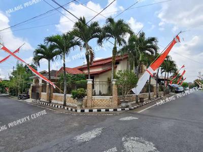 Rumah Pojok Luas 266 m² Area Dewandaru Kalpataru Suhat Soekarno Hatta