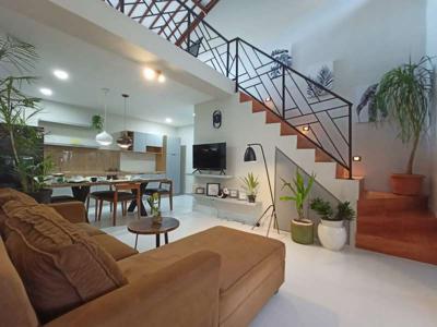 Rumah Tropis modern Mezzanine Taman Griya Jimbaran Bali