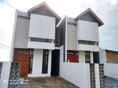 Rumah Vile Cihanjuang, Baru 2 LANTAI di Dkt Kota Cimahi Utara, Bandung