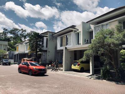 TURUN HARGA
Dijual Rumah Dalam Perumahan Green Hill