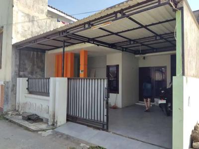 Di sewakan rumah plus furnish disonopakis lor dkt kampus UPY