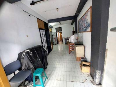 Disewakan atau Dijual Rumah Minimalis di Sayap Pajajaran