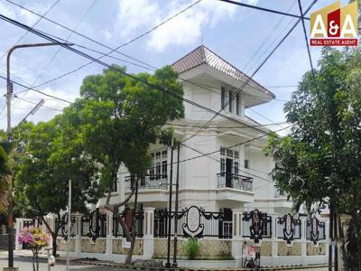 Disewakan Rumah darmo Permai selatan