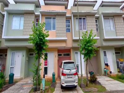 Disewakan termurah rumah di Virginia Village, Gading Serpong