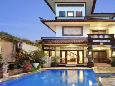 Hotel Mewah Bintang 3 Dibawah Pasar Di Jalan Batu Belig Seminyak Bali