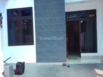Rent House 2 Lantai Unfurnished SHM Di Pinang Mas 09.23