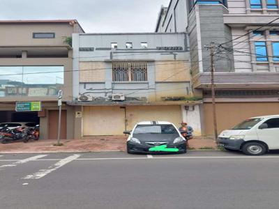 Ruko cantik siap pakai di Cibadak, Bandung