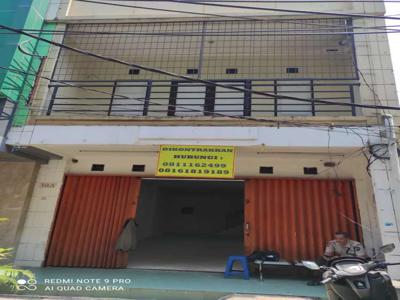 Ruko di kontrakan 2,5 lantai area jakarta selatan