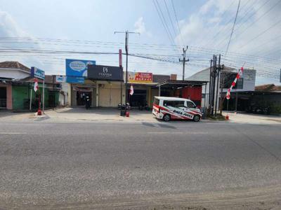 Ruko luas lokasi strategis di Jalan Raya Imogiri Banguntapan