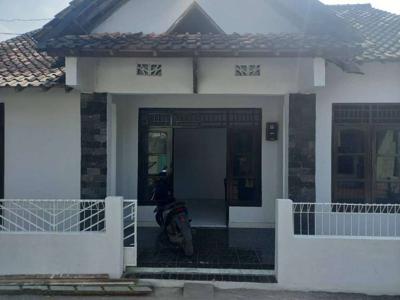 Rumah Jogja, 8 Menit Ps Seni Gabusan Jogja, Lingkungan Asri, SHM