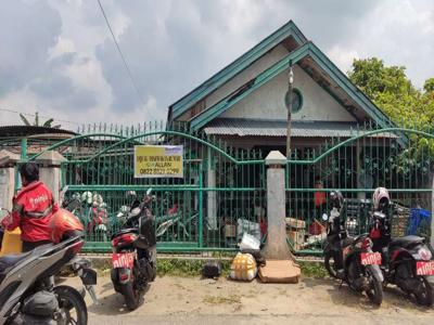Rumah Lokasi Sekitar Jl. Arifin Ahmad Disewakan