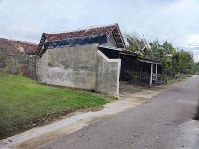 Tanah Dijual Prambanan Jogja, LT 111 meter, Dekat Bandara Adisutjipto