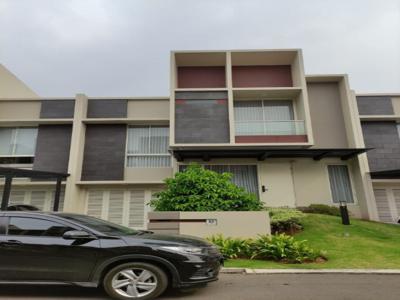 Dijual rumah Premium Summarecon Serpong