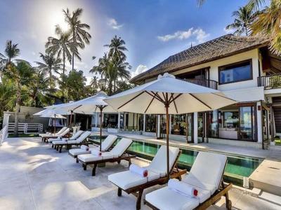 For Sale Luxury Villa Beach Front At Candidasa - Bali