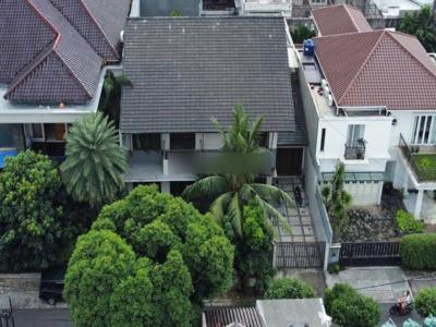 Modern Tropical House, Lokasi Strategis