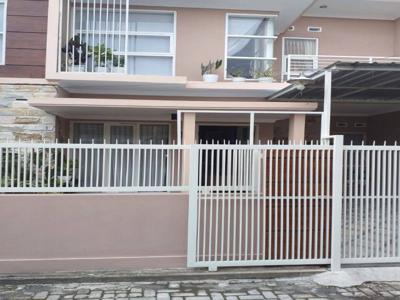 Rumah 2 Lantai Dijual Cepat Sangat Nyaman Untuk Hunian Lokasi Malang