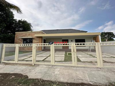 Rumah dekat UII Jalan Kaliurang KM 12,5 View Sawah dekat Al Azhar Cair