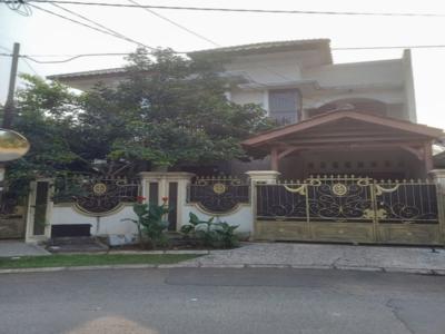 Rumah di giri loka 2 bsd serpong tangerang selatan