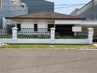 Rumah Fully Furnished Siap Huni di Sunrise Garden, Jakarta Barat