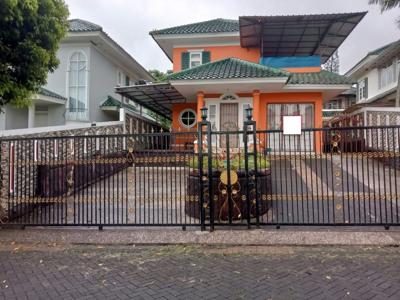Villa Bagus 2 Lantai Cianjur Sedang Turun Harga