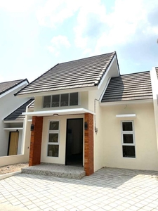 5 Menit Ke UMY Rumah Baru Dijual Desain Modern Minimalis