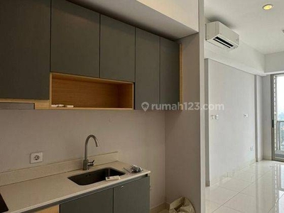 Apartemen Taman Anggrek Residences 3 Kamar Tidur Bagus Unfurnished