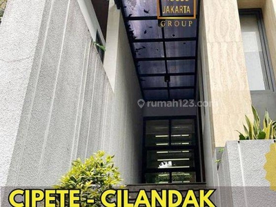 Cipete Cilandak Rumah 2,5 Lantai, Avaiable 3 Rumah Semi Furnished