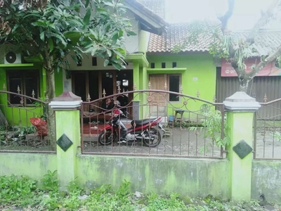 Di Jual Tanah bonus Rumah layak huni dkt RS UAD Maguwoharjo