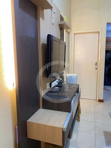 Dijual Apartemen Seson City Semi Furnished Lantai Sedang