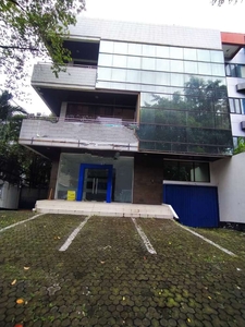 Dijual Gedung Kantor 4,5 Lantai di Tanah Abang Jakarta Pusat