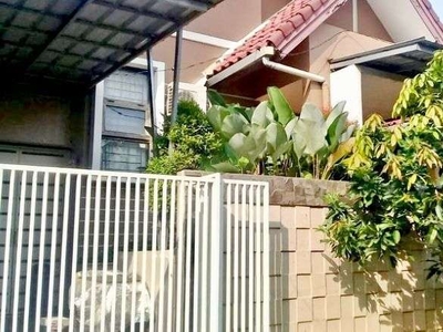 Dijual rumah 2 Lt di Villa Inti persada Pamulang Tangsel