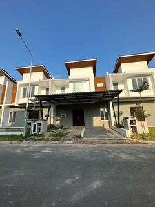 Dijual rumah azure bay take over full renov interior