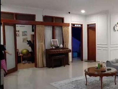 Dijual Rumah Bagus Nyaman Lokasi Bagus di Sayap Jl Ahmad Yani Bandung