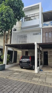 DIJUAL RUMAH GRAHA NATURA CLUSTER GARDENVILLE SURABAYA