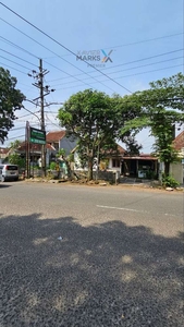 Dijual Rumah Hitung Tanah di Jalan Bromo, Malang