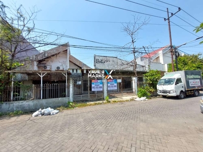 Dijual Rumah Hitung Tanah di Karang Empat