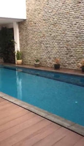 Dijual Rumah Lux Furnish Kolam Renang di Kota Baru Parahyangan