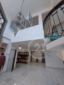 Dijual Rumah Mewah di Tomang Jakarta Barat