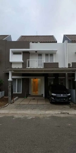 Dijual rumah minimalis furnish hadap timur Raffles hills Cibubur