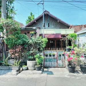 DIJUAL RUMAH SURABAYA TIMUR SIAP HUNI DI JL. JEDONG PACARKELING