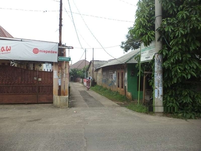 Dijual Tanah Bonus Rumah di Cilodong