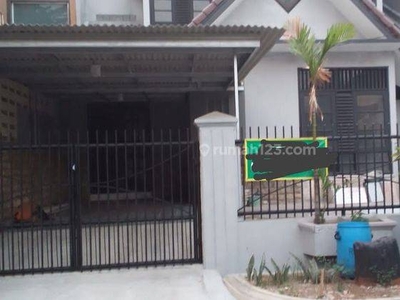 Disewakan rumah luas 2lantai di Jl camar Bintaro