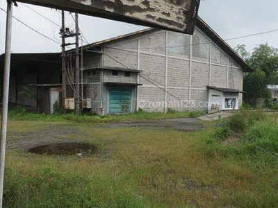 Eks Pabrik di Nol Jalan Raya Propinsi Mojoagung Jombang