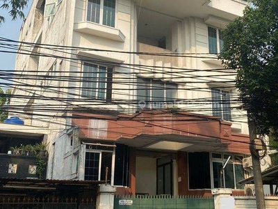 Gedung Kantor di Pegangsaan Menteng Jakarta Pusat