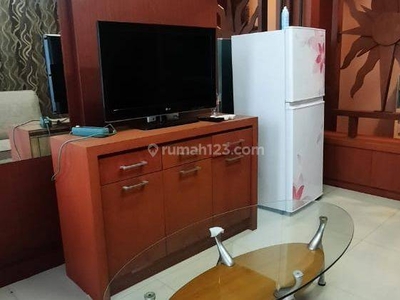 Jual Apartemen Thamrin Residence 2 Bedroom Lantai Sedang Furnished